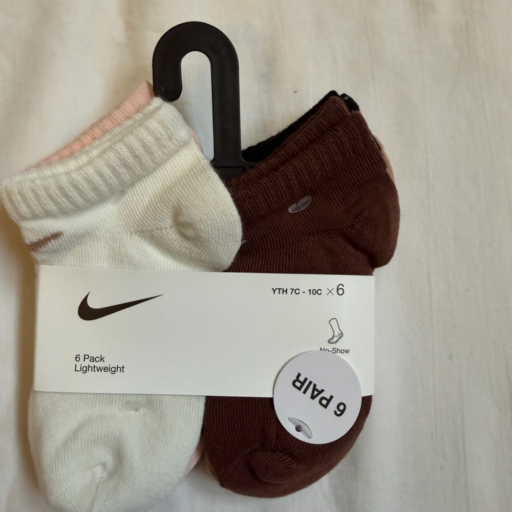 Nike girls metallic swoosh low socks sz 7c-10c